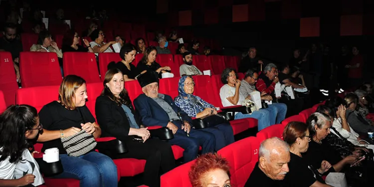 Balçovalı gaziler Atatürk filmini izledi
