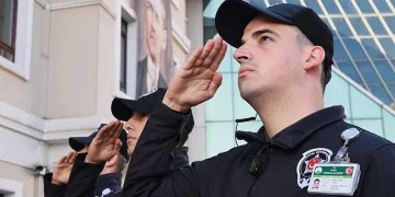 Osmangazi Belediyesi personeli Ata’yı andı