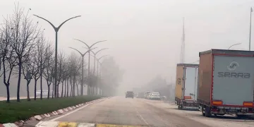 Bursa’da sis etkili oldu
