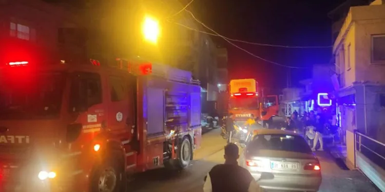 Hatay’da iş yerinde yangın çıktı