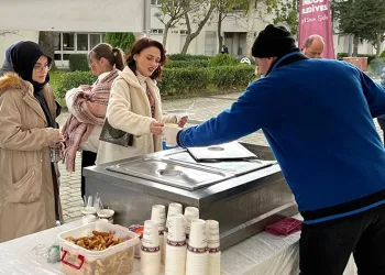 İnegöl Belediyesi’nden öğrencilerin içini ısıtan jest