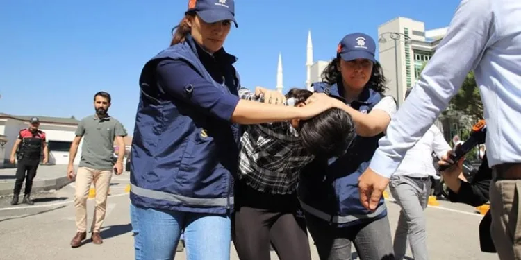 Cesedi derin dondurucuda saklamıştı, ifadesi kan dondurdu