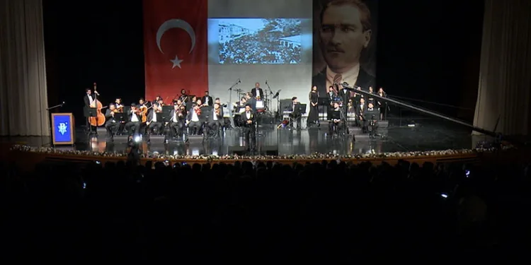 Atatürk şarkılarla anılacak