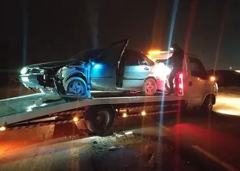 Polisten kaçarken kaza yaptı