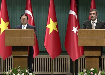 “Vietnam’da Başkonsolosluk açma hususunda mutabık kaldık”