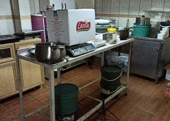 Mide bulandıran görüntülerin olduğu lokanta kapatıldı