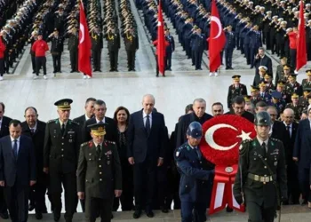 Devlet erkanı Anıtkabir’de