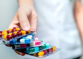 “Antibiyotikler virüse etki etmez”