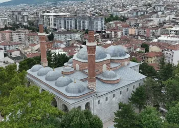 Ecdat yadigarı caminin kitabesi yok