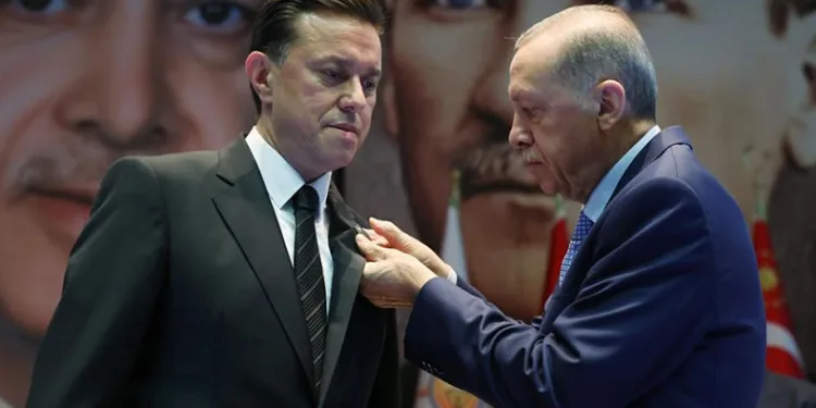 İYİ Parti’den istifa eden Hatipoğlu, AK Parti’ye katıldı