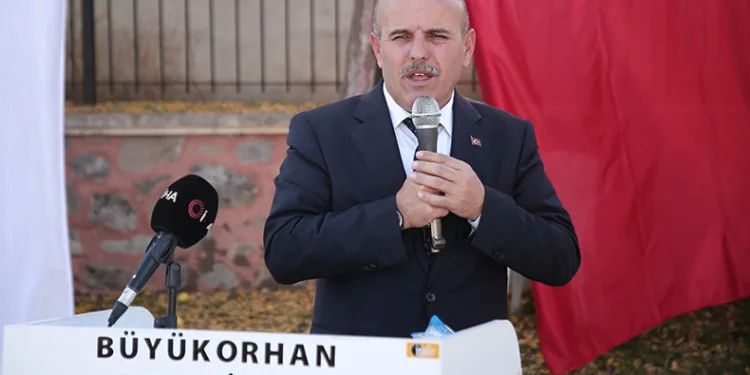 “Zulüm gören kardeşlerimizin Allah yardımcısı olsun”