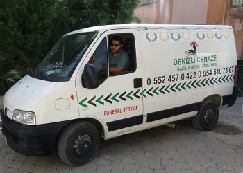 Solunum cihazına bağlı cansız bedeni bulundu