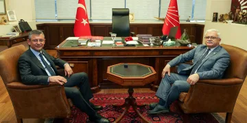 Deveciler ve Özgür Özel buluştu