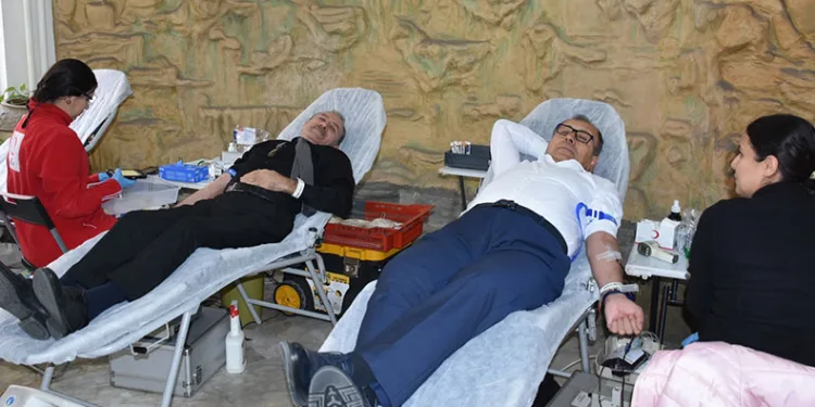 Personeller Kızılay’a kan bağışında bulundu