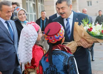 Bakan Tekin’den Kayseri Valiliği’ne ziyaret