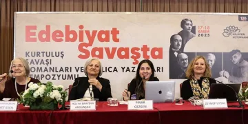 ‘Edebiyat Savaşta Sempozyumu’ sona erdi