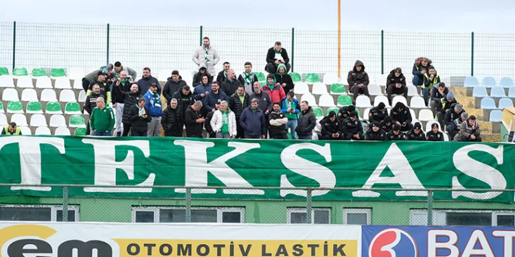 Bursaspor taraftarı, yasağa isyan etti