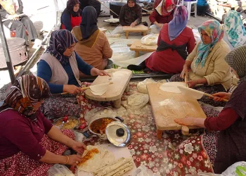 Filistin’e destek için “Hayır Çarşısı”
