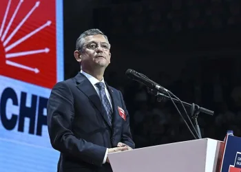 Özgür Özel: Filistin’e gideceğiz