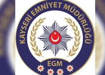 FETÖ’den aranan şahıs polisten kaçamadı