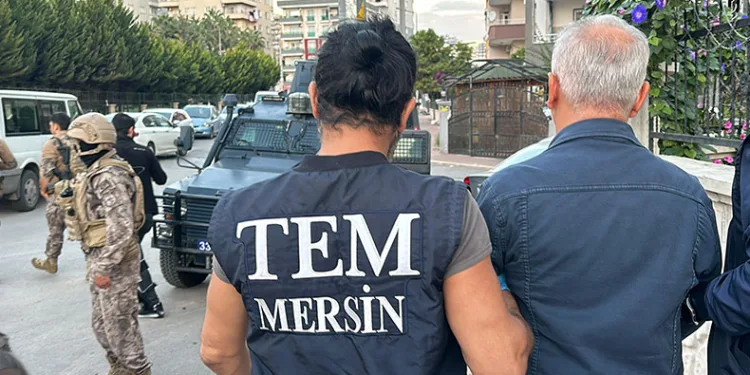 Mersin’de terör örgütlerine operasyon