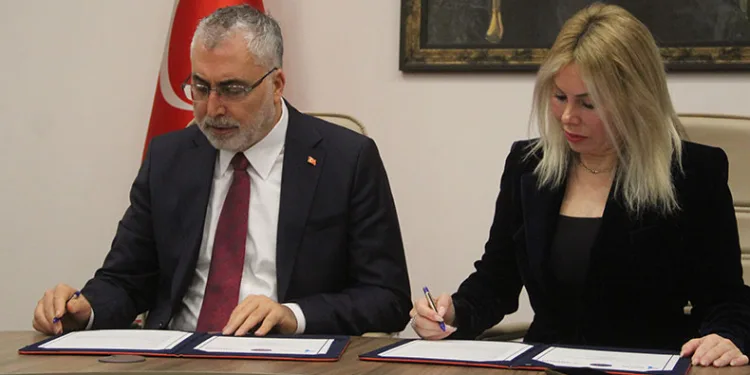 Bakan Işıkhan’dan iş gücü hedefi