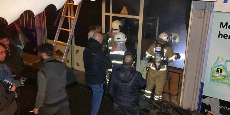 Sanayi sitesinde korkutan yangın