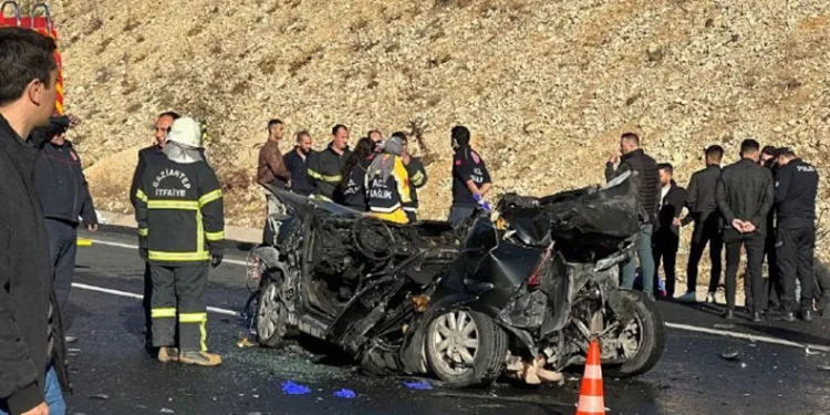 3 aracın karıştığı zincirleme kaza