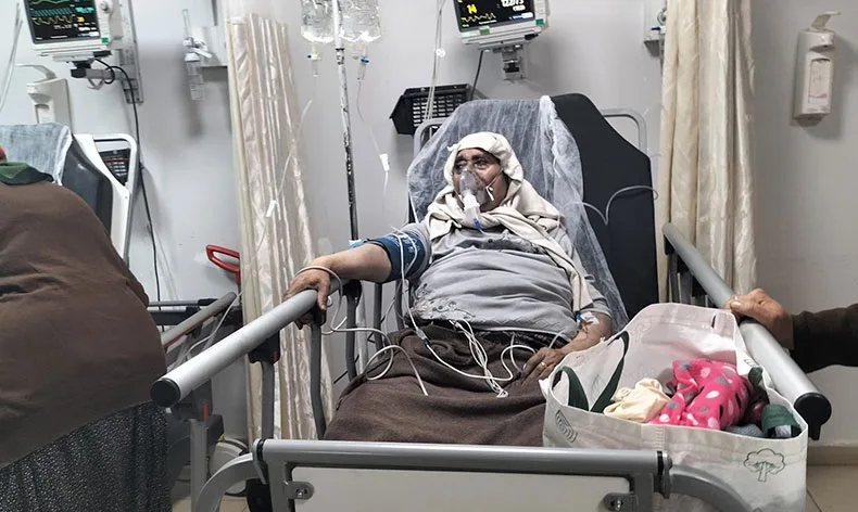 Patlayan klima motoru evi yaktı