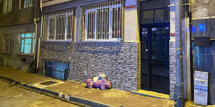 7 yaşındaki çocuk bakımsızlıktan hayatını kaybetti