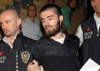 “Oğlumun mezarı açılsın”