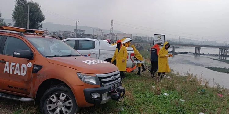 Şırnak’ta kaybolan genç Dicle Nehri’nde aranıyor