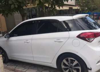 Çelişkili beyanları oto hırsızlarını ele verdi