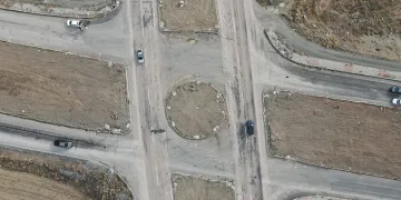 ‘Ölüm kavşağı’ ışıklandırıldı