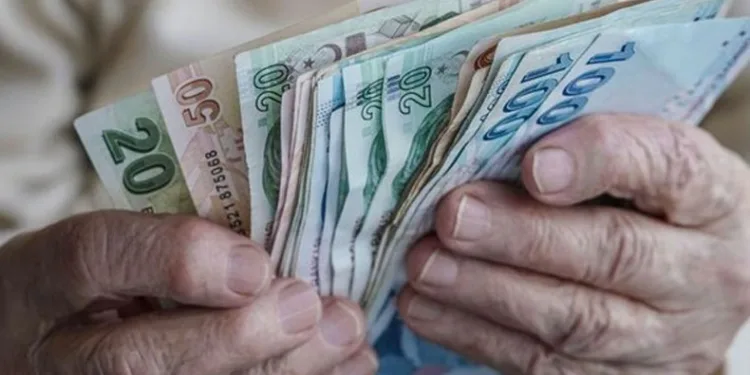Emekli maaşı ne kadar olacak?