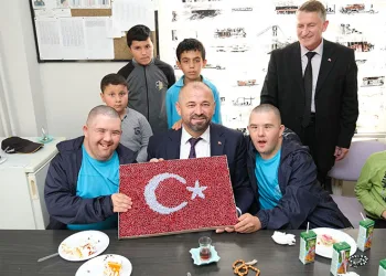 Orhaneli Belediyesi yüreklere dokunmaya devam ediyor