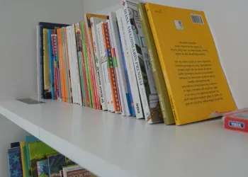 Çocuklar masallar eşliğinde tedavi oluyor