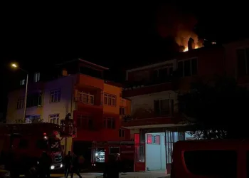 Bursa’da korkutan baca yangını