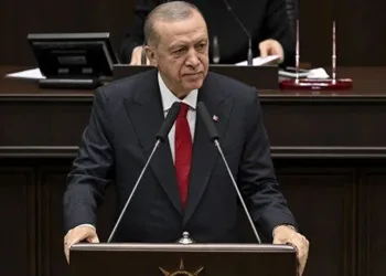 ”Sende atom bombası var mı, yok mu?”