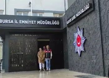 Bursa’da kiracısını soyan ev sahibi tutuklandı
