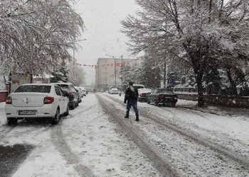Ardahan’da eğitime kar engeli