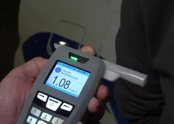 ‘Kaçmıyorum, park ediyorum’ dedi, alkollü çıktı