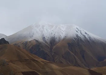 Palandöken’in zirvesi beyaza büründü