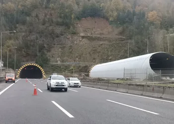 Bolu Dağı Tüneli İstanbul istikameti trafiğe kapatıldı