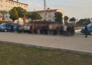 Didim’de 78 düzensiz göçmen yakalandı