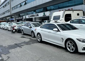İkinci el otomobil fiyatları geriledi