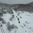 Kocaeli'nin dağlarına lapa lapa kar yağıyor