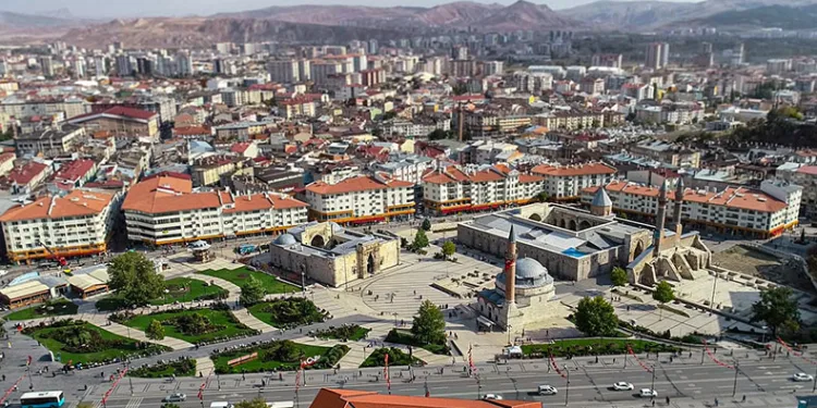 Sivas’ta araç sayısı arttı
