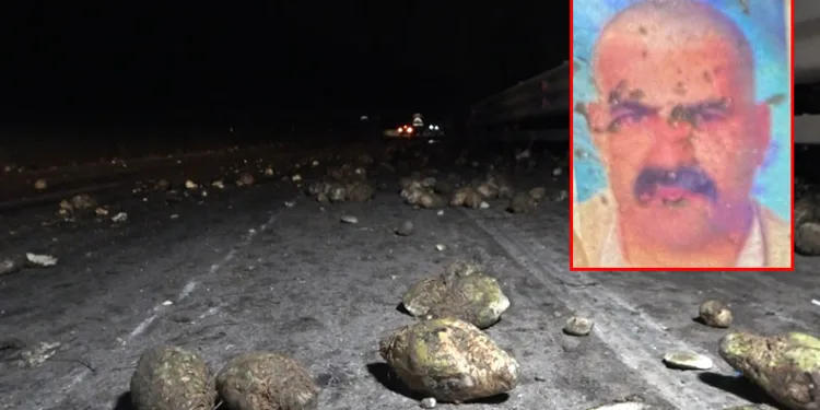 Şeker pancarı yüklü tır otomobili ezdi geçti