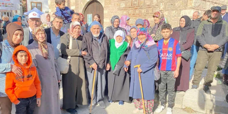 Bilecik’ten bir kafile umreye uğurlandı